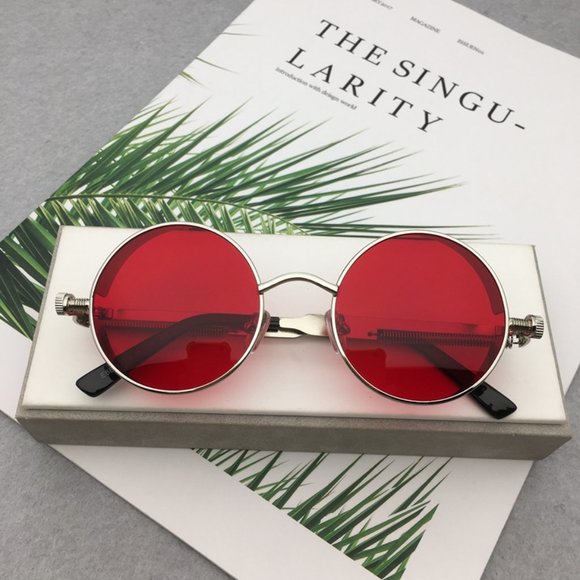 Red round frame sunglasses - Picture 1 of 4